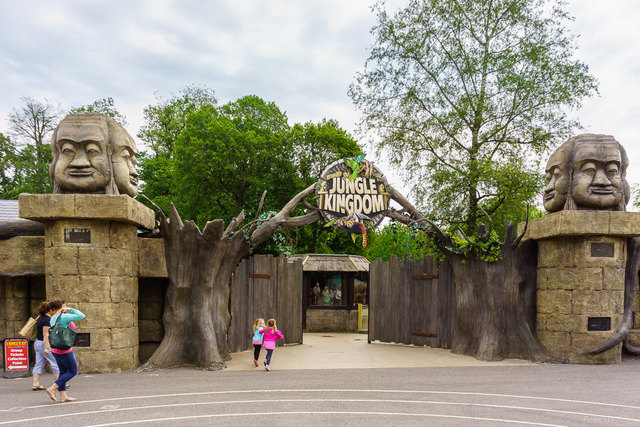 Der Eingang zum Zoo