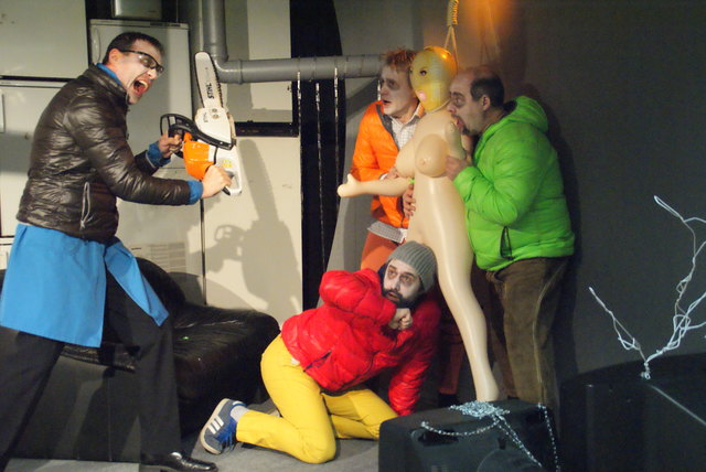 Es spielen: Eroll: Axel Blaas, Lars: Andreas Penz,
Helmut: Manfred Brötz,
Mario: Peter Wolf;