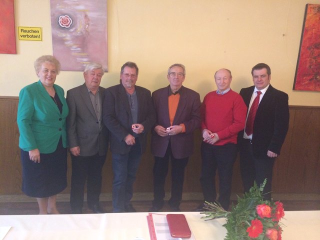 Jürgen Faulend (ganz rechts) bleibt SPÖ-Ortsobmann. | Foto: SPÖ