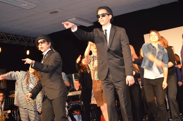 Beim Song "Everybody Needs Somebody" gab es auch im Publikum kein Halten mehr.