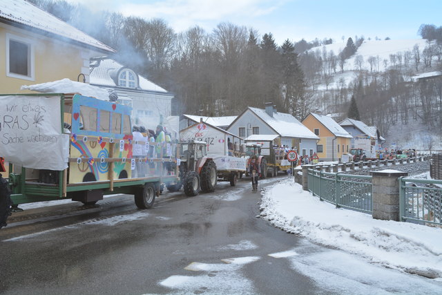 Die JVP Randegg thematisierte "Legalisierung von Cannabis" auf amüsante Weise.