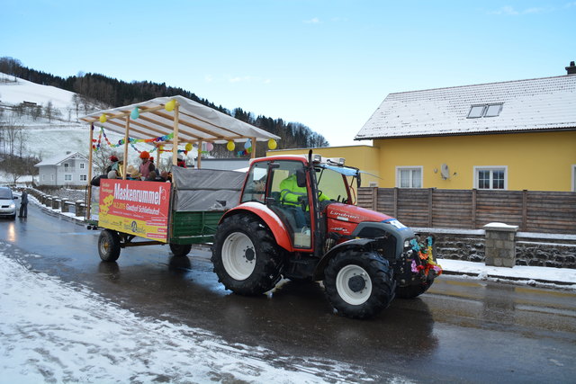 Der Randegger Faschingsumzug begeisterte Jung und Alt.