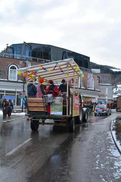 Der Randegger Faschingsumzug begeisterte Jung und Alt.