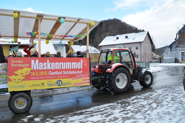 Der Randegger Faschingsumzug begeisterte Jung und Alt.
