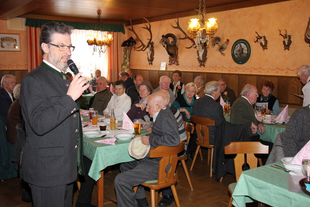 Bgm. Engelbert Huber unterstrich beim Treffen mit den Senioren deren uneigennütziges vorbildliches Wirken. | Foto: KK