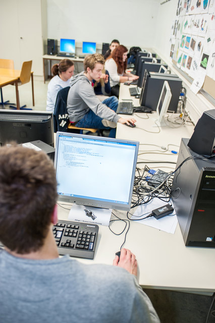 Informatikstunde in der Schottenbastei: Heute geht es um Passwörter.