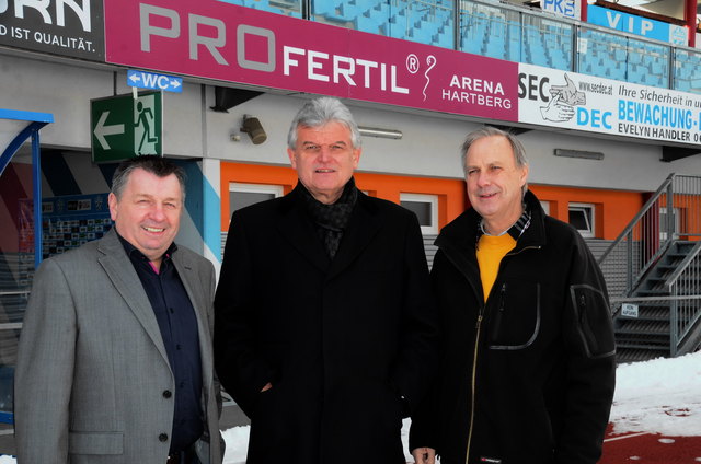 Aufschtsratsvorsitzender Franz Rindler (Mitte) mit seinem Stellvertreter Johann Gremsl (l.) und Fritz Kröpfl. | Foto: KK