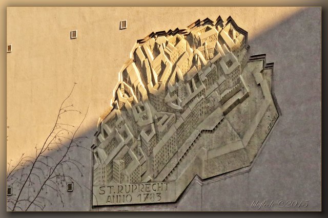 Dieses Wandrelief zeigt, wie damals das Ruprechtsviertel aussah