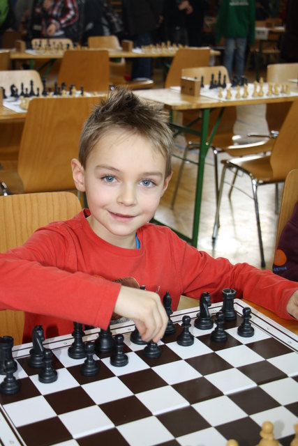 Florian Künstl (7) aus Kaindorf mischte beim Schnellschach vorne mit. | Foto: Ertl