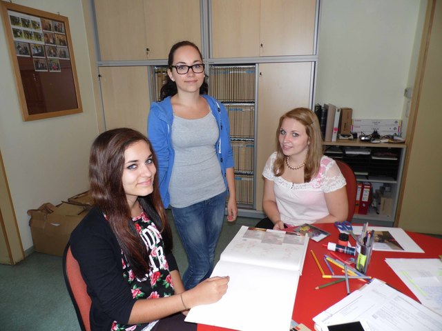 Sarah, Michelle und Viktoria arbeiteten in ihrem Ferialjob in Edelstauden in der Gemeinde.