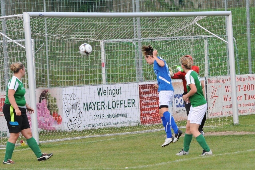 18 jährige Euratsfelderin kickt bald beim AS Roma Amstetten 18 jährige Euratsfelderin kickt bald beim AS Roma Amstetten