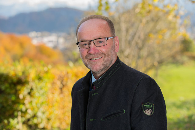 Bezirksbauernkammerob. Gfrerer (SBB) freut sich über das Wahlergebnis.