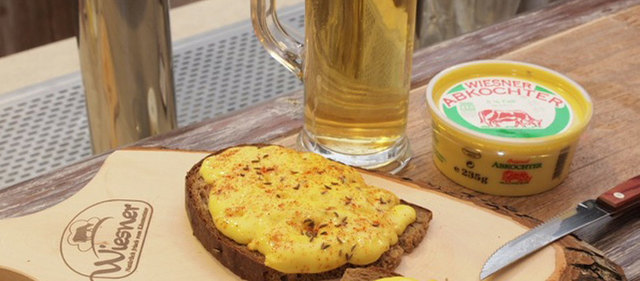 Der Kochkäse zählt zu den typischen Spezialitäten der Region. | Foto: Archiv