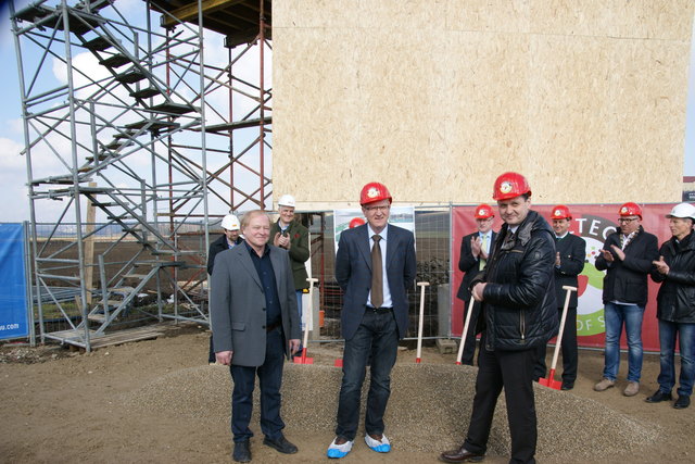 WB-Obmann Fritz Kaltenegger, Bgm. Manfred Emersberger, GF Helmut Gstöhl