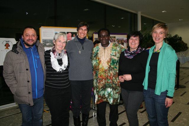 Martin Handle, Mag. Monika Luttinger, Sr. Hanni Denifl, Pfarrer Augustinus Kouanvih, Annemarie Sailer, Maria Habenrig-Fecht