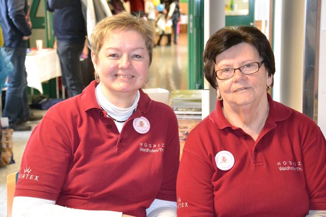 Irene Königshofer und Brigitte Lunzer vom Hospizverein Waldviertel Waidhofen/Thaya.