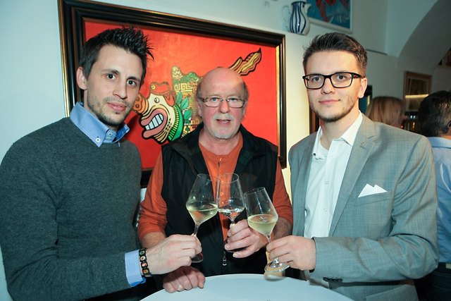 Gerald Höllinger, Galerist Günther Huemer und Andreas Höllinger. | Foto: Foto: privat