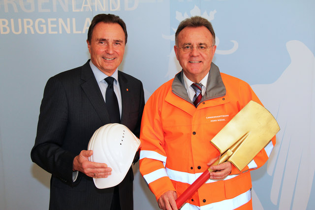 Mit der „Infrastrukturoffensive Burgenland 2015“ im Ausmaß von insgesamt 193 Millionen Euro wollen LH Hans Niessl und LR Helmut Bieler den Wirtschaftsstand stärken und für noch mehr Beschäftigung sorgen. | Foto: LMS