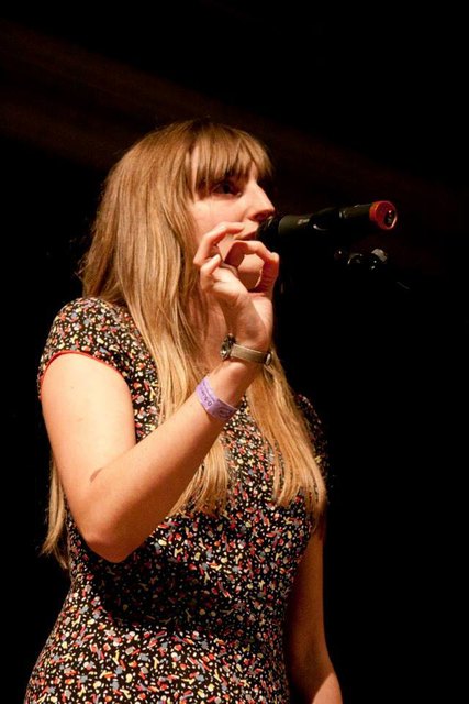 Adina "Adrenalina" Wilcke bei ihrem Auftritt in Dresden