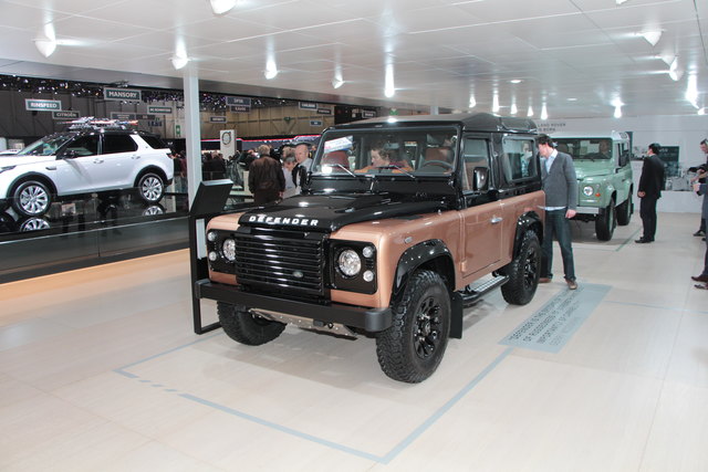 Land Rover Defender