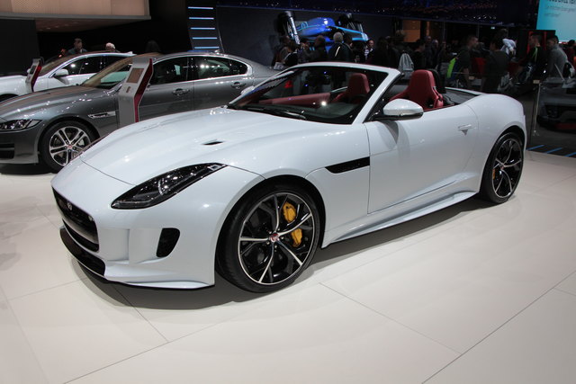 Jaguar F-Type R Cabrio