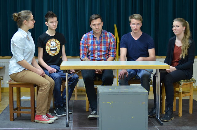 Letztes Abendmahl: Die Jugend im traditionellen Passionsspielort Feldkirchen probt für ihren Auftritt. | Foto: KK