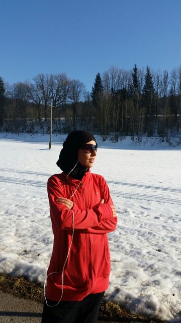 (Mit islamischer Kleidung) Joggen - mein Hobby
