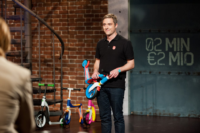 Die Scooter von Scoot & Ride lassen sich mit einem Handgriff in ein Laufrad verwenden. Der "Highwayfreak" wurde mit dem Toy Award 2015 ausgezeichnet.