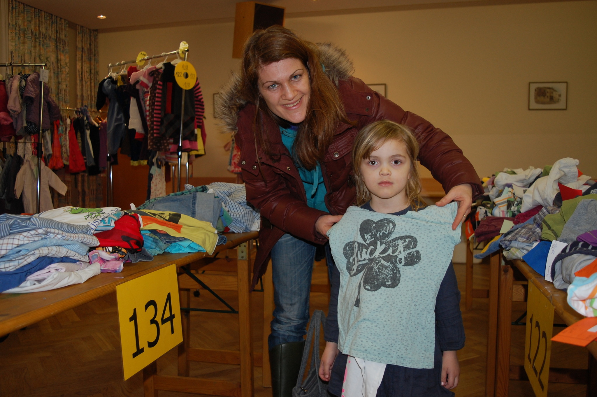 Kindersachen-Flohmarkt im Kierlinger Pfarrhof - Klosterneuburg
