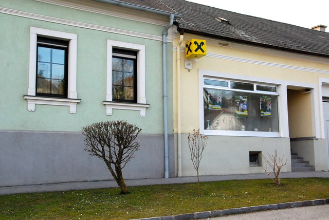 Die Bankstelle Markt Neuhodis hat nach vielen Jahren ausgedient.