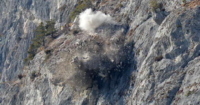 Sprengung am Montag Nachmittag | Foto: ZOOM-Tirol