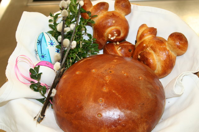 Ein Kilogramm süßes Osterbrot, hier die Einreichung aus Halbenrain, wurde von der Jury bewertet. | Foto: KK