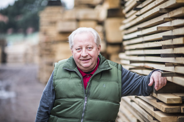 Pro Holz Niederösterreich Obmann Franz Schrimpl aus Hollabrunn. | Foto: Matejschek/photo-graphic-art.at