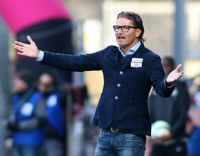 Austria-Trainer Gerald Baumgartner wurde wegen mangelnder Erfolge beurlaubt. | Foto: Güni Art