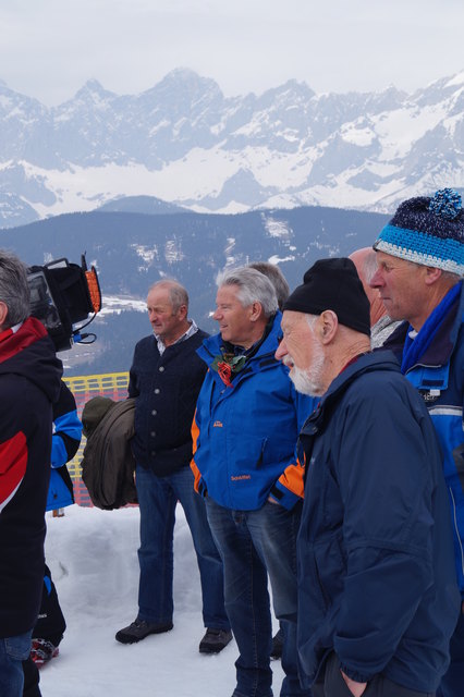 Mitten drinnen Sepp 'Tagwercher - Bgm. Radstadt
