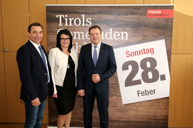 Wahlkampf eröffnet: ÖVP-Landes-GF Martin Malaun, NR Elisabeth Pfurtscheller, Landesparteiobmann Günther Platter | Foto: ÖVP