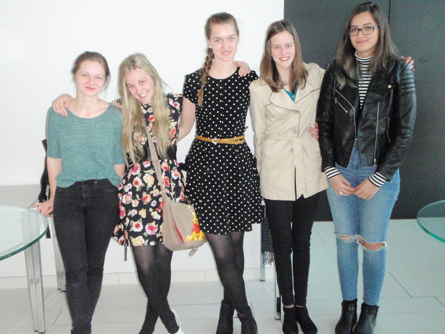 Teilnehmerinnen von links nach rechts: Michaela Haider, Marlene Leibetseder (Landessiegerin), Mirjam Barisic, Liana Gahleitner, Magdalena Panxhaj
