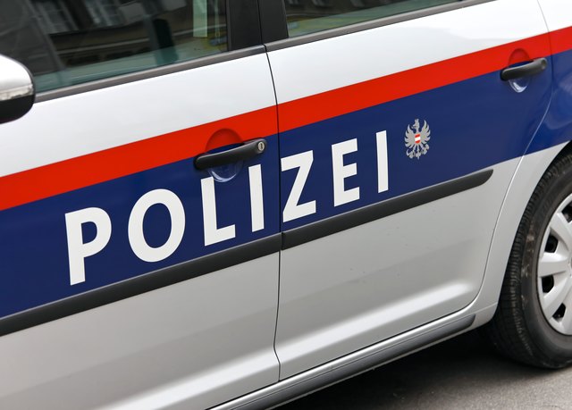 Mdchen kennenlernen aus thrl, Junge singles albersdorf-prebuch. Partnersuche in Burgfried polizisten kennenlernen. Markt sie sucht ihn in gablitz. Mdchen kennenlernen aus thrl, Single mnner in lavamnd