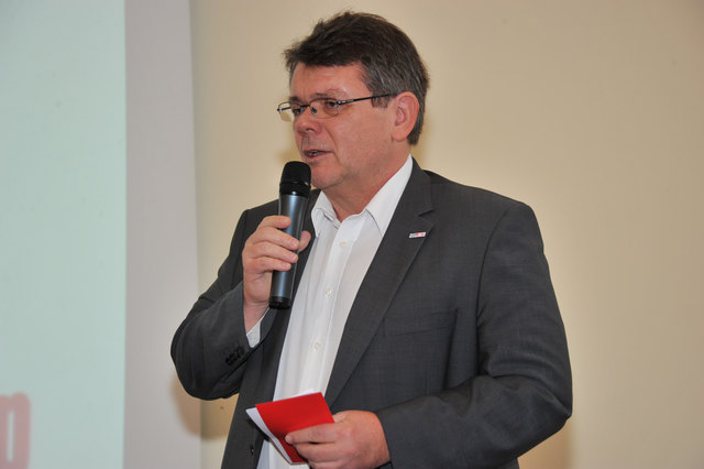 GPA-Präsident Wolfgang Katzian präsentierte das Ergebnis der Umfrage. | Foto: Archiv