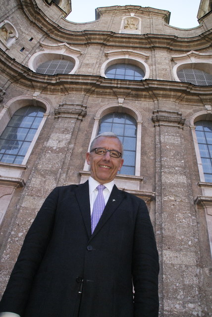 Domprobst Florian Huber muss nun versuchen, die jüngst entstandene Finanzierungslücke zu schließen.