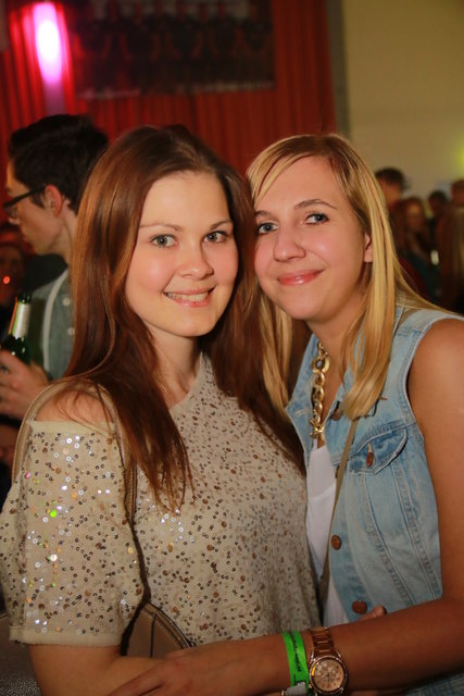 Jacqueline Netzthaler aus Mattighofen und Julia Römischer aus Schalchen