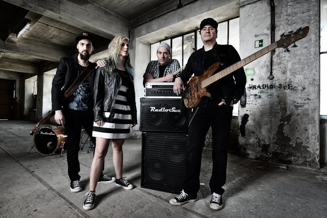 "Radio Sue" beim Fotoshooting in einer aufgelassenen Ziegelfabrik in Leoben-Göß.