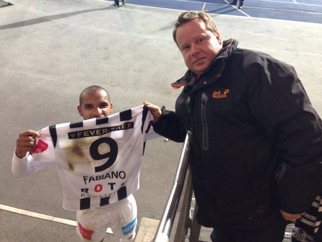Fabiano de Lima campos schenkte mir sein Trikot nach dem Spiel LASK-Austria Lustenau