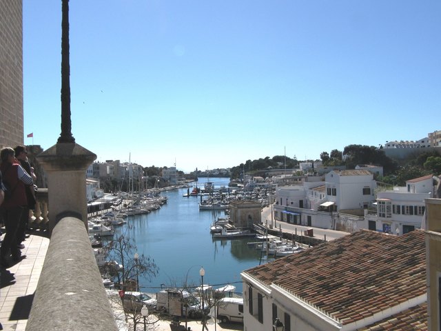 Der Hafen Ciutatella auf Menorca