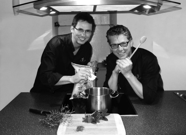 Albin und Günter Brunner haben das "Erfolgsrezept" für Kärntner Kasnudeln | Foto: KK