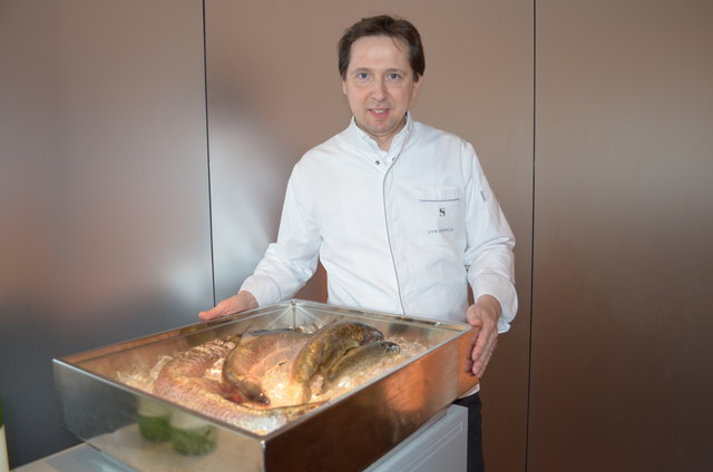 Fische aus heimischen Fang gibt es im Steirereck von Koch Heinz Reitbauer zubereitet.