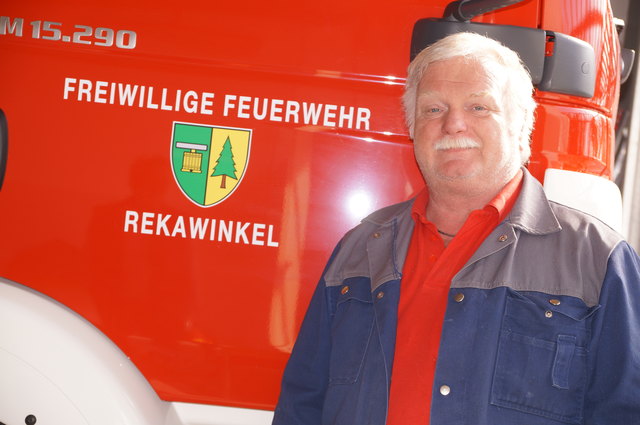 Wo die Freiwillige Feuerwehr Rekawinkel im Einsatz ist, ist auch er stets mit dabei: Franz Kerschbaum, nun Ortsvorsteher für Rekawinkel.