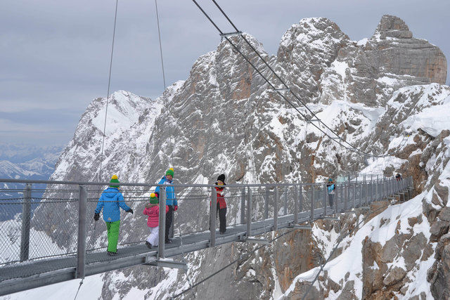 Auch am Dachstein freut man sich über ein exzellentes Saisonergebnis. | Foto: Weeber