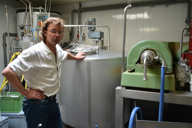 Christian Frenkenberger in seiner Produktionshalle.