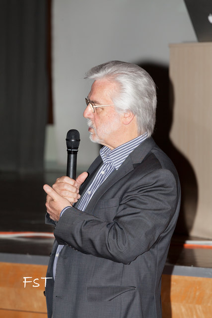 Dr. Michael Forcher